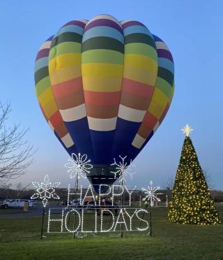 Happy Holidays Balloon